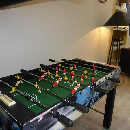 D'hotes Herbes Folles 住宿加早餐酒店 4*